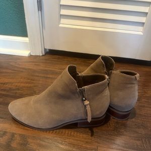 Steve Madden suede ankle boots, size 11